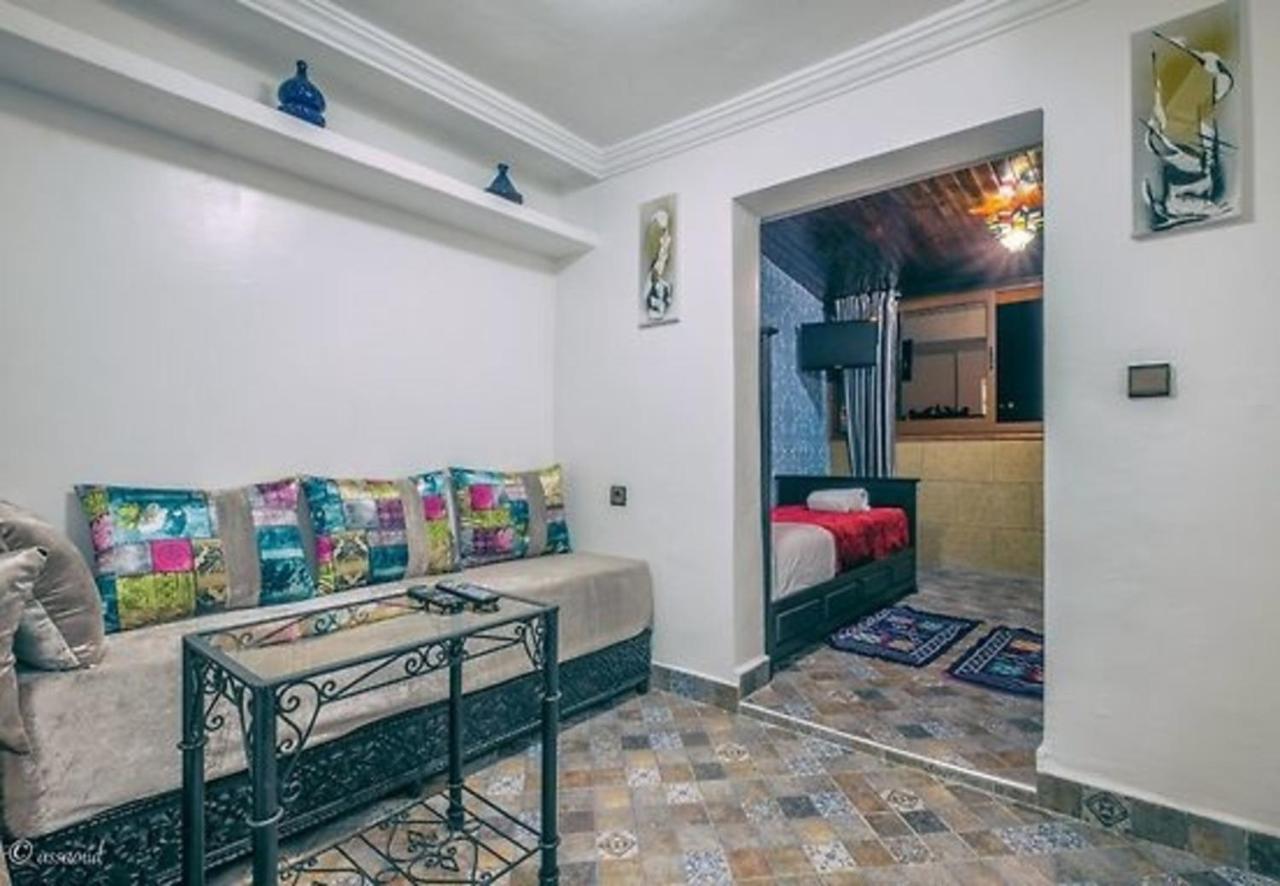 Hotel Pedro เชฟชาอูน ภายนอก รูปภาพ