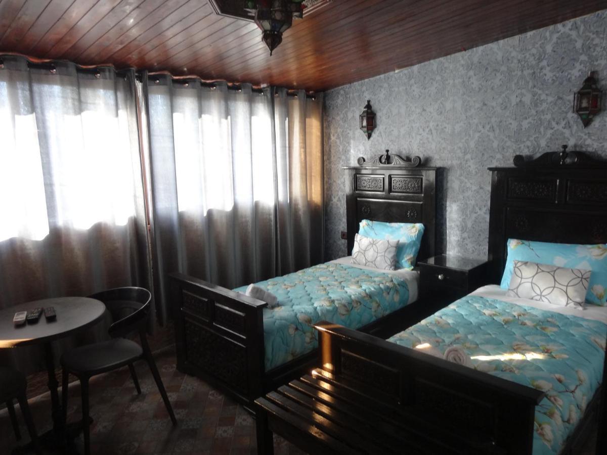 Hotel Pedro เชฟชาอูน ภายนอก รูปภาพ