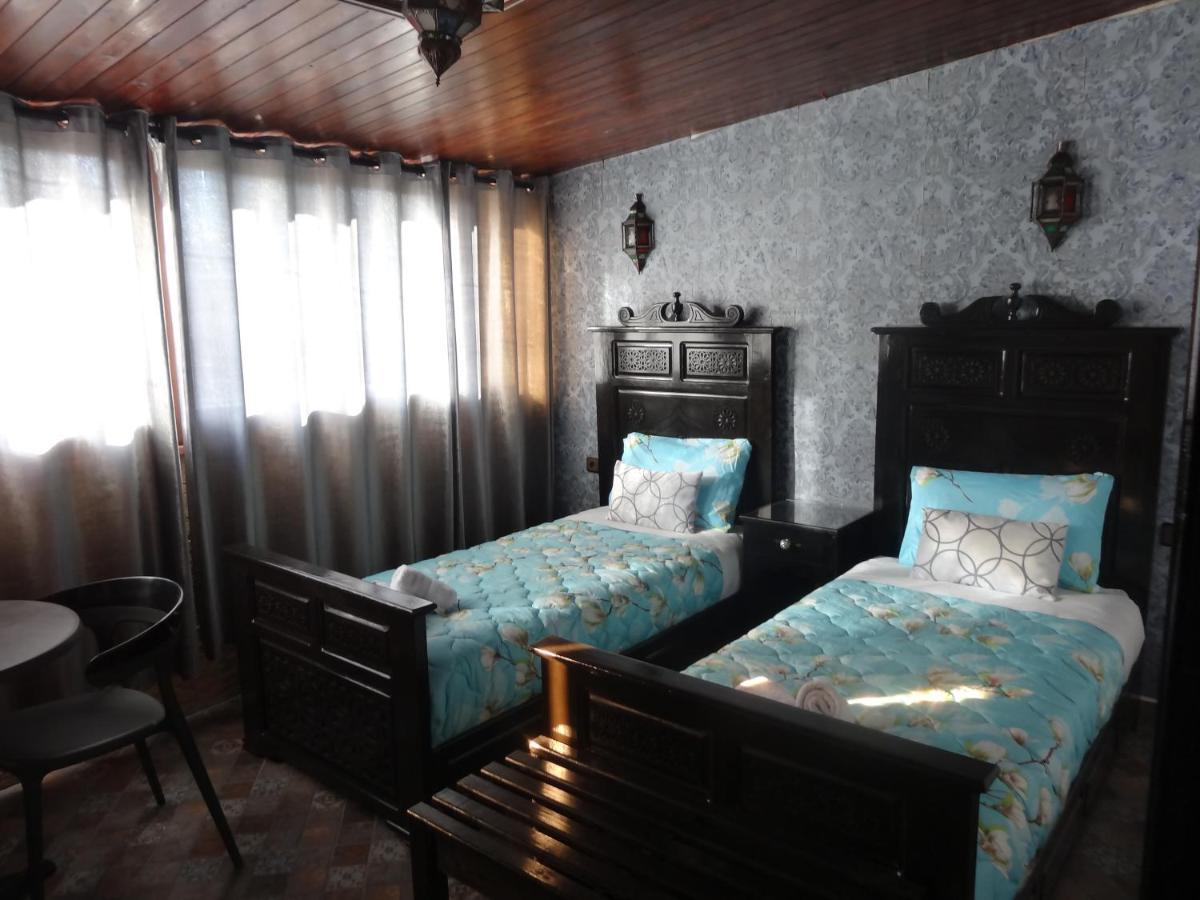 Hotel Pedro เชฟชาอูน ภายนอก รูปภาพ